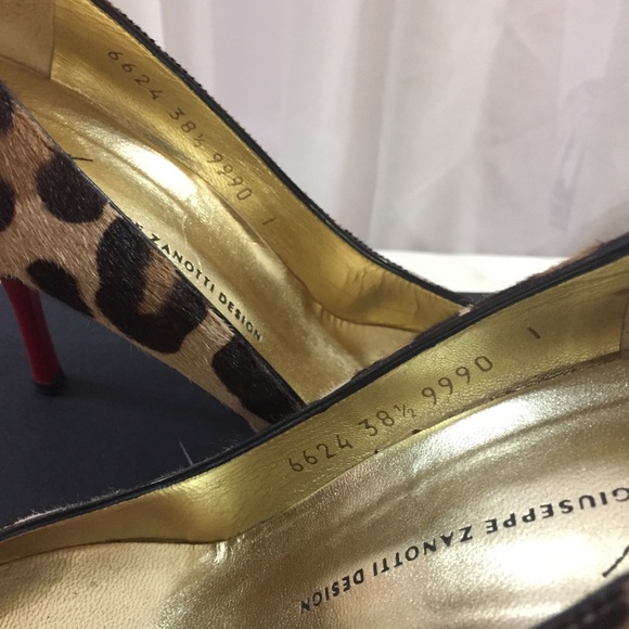 🆕 Giuseppe Zanotti Espectacular Red Heels 👠 - Picture 7 of 8